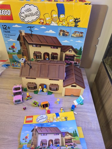 Lego the simpsons house - ,